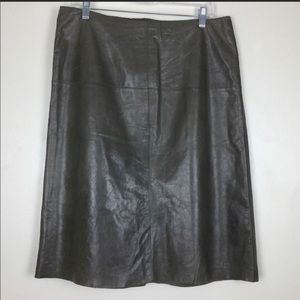 Vintage Banana Republic Leather Skirt Gray/brown color size 10